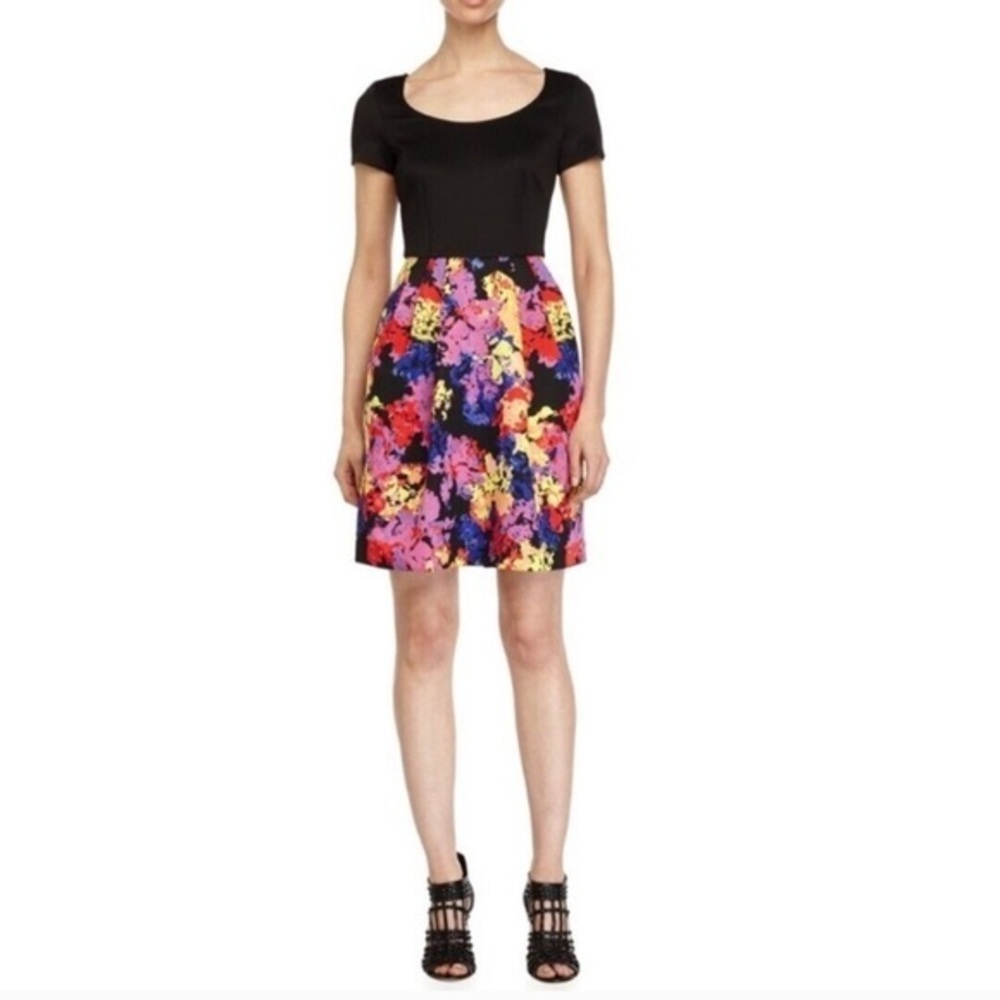 BETSEY JOHNSON Mini Dress Scuba Skater Shift Floral Black Women's 2 VTG Pleated